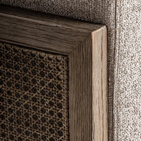 Leiwen Armchair