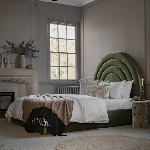 Arch Bed