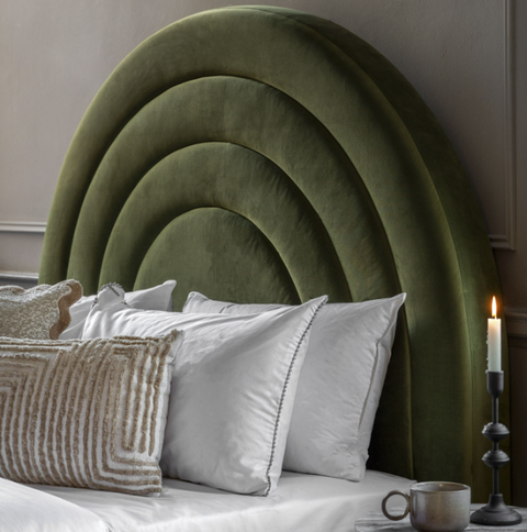 Arch Bed